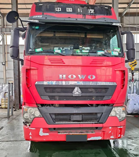 Vehicle arrival check. Tare weight is verified separately against the weighing record.